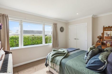 Photo of property in 20 Leybourne Avenue, Waikanae, 5036