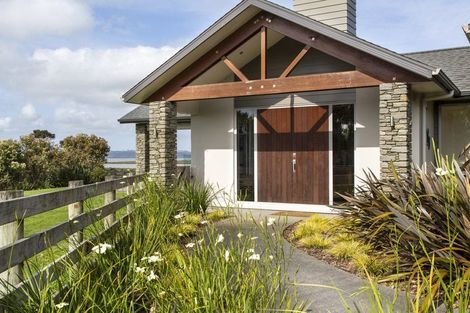 Photo of property in 143c Tuparekura Road, South Head, Helensville, 0874