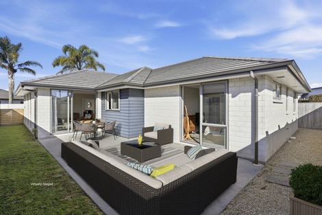 Photo of property in 6 Cassinia Close, Papamoa Beach, Papamoa, 3118