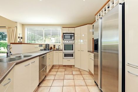 Photo of property in 1b Neeve Place, Taradale, Napier, 4112