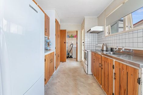 Photo of property in 30 Browning Crescent, Owhata, Rotorua, 3010