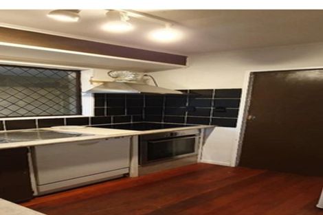 Photo of property in 50 Woodhouse Avenue, Karori, Wellington, 6012