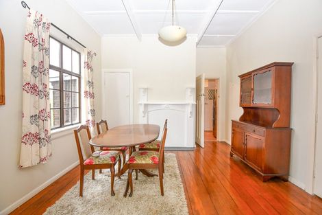 Photo of property in 243 High Street North, Carterton, 5713