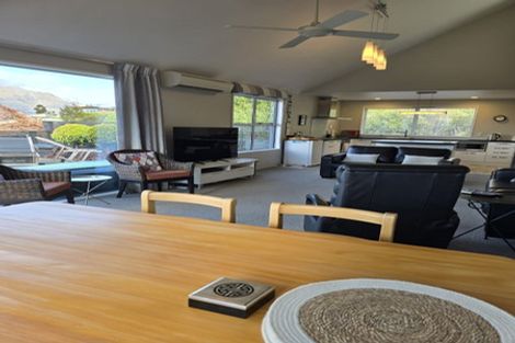 Photo of property in 36a Sainsbury Road, Fernhill, Queenstown, 9300