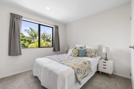 Photo of property in 5a Hemsway Place, Sunnyhills, Auckland, 2010