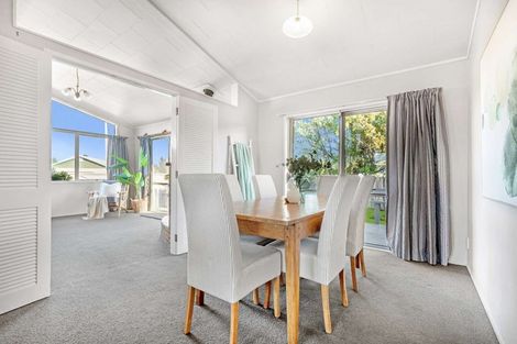 Photo of property in 70 Main Street, Edgecumbe, 3120