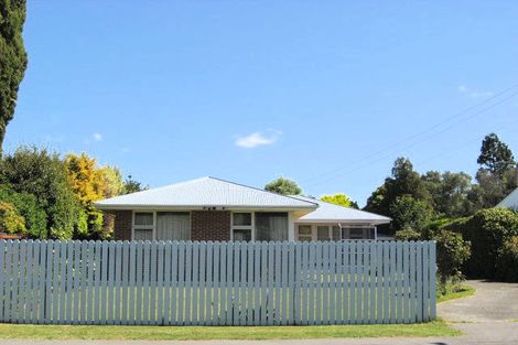 Photo of property in 8 Woodford Terrace, Ilam, Christchurch, 8053