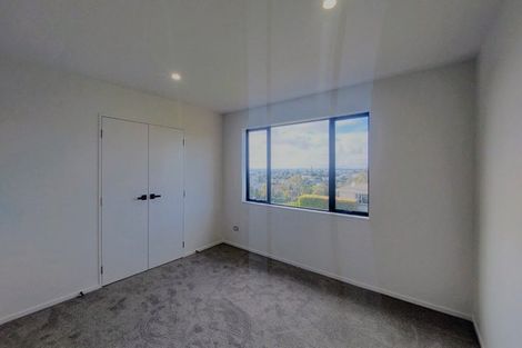 Photo of property in 345 East Coast Road, Mairangi Bay, Auckland, 0630