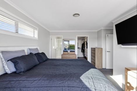 Photo of property in 14 Huntaway Close, Stoke, Nelson, 7011