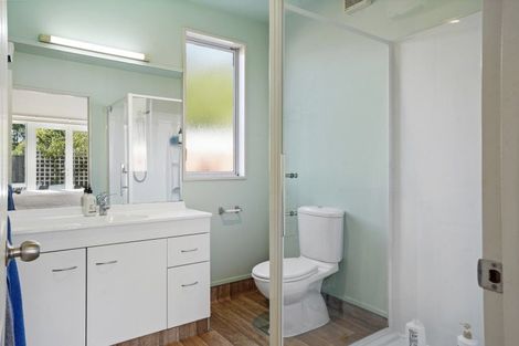 Photo of property in 17 Kiwi Avenue, Waikuku Beach, 7473