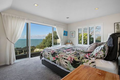 Photo of property in 7a Torkar Road, Clarks Beach, 2122