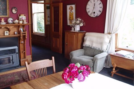 Photo of property in Belvoir House, 169 Mcnamaras Road, Waimate, 7979