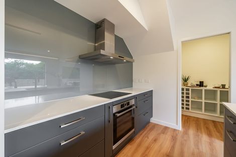 Photo of property in 47c Heretaunga Square, Silverstream, Upper Hutt, 5019