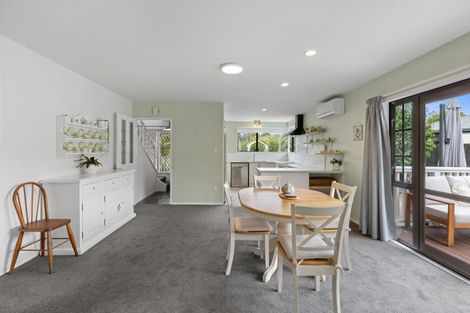 Photo of property in 28 Rubens Place, Burnside, Christchurch, 8053