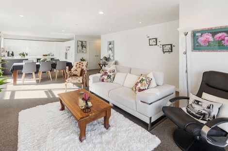 Photo of property in 8 Aubrey Way, Brookfield, Tauranga, 3110