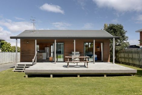 Photo of property in 155 Oceanbeach Road, Mount Maunganui, 3116