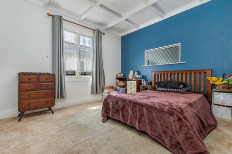 Photo of property in 47 Roys Road, Weymouth, Auckland, 2103