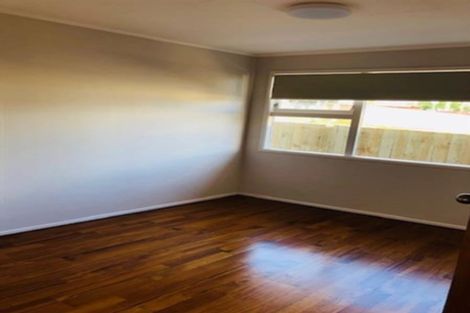 Photo of property in 38 Wallace Road, Mangere Bridge, Auckland, 2022