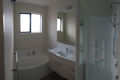 Photo of property in 13 Mallard Drive, Waihola, Milton, 9073