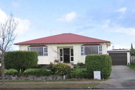 Photo of property in 83 Studholme Street, Morrinsville, 3300