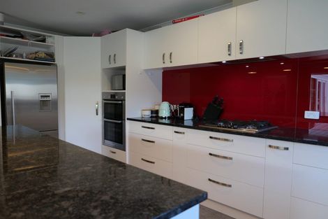 Photo of property in 37 Gallipoli Place, Paraparaumu, 5032