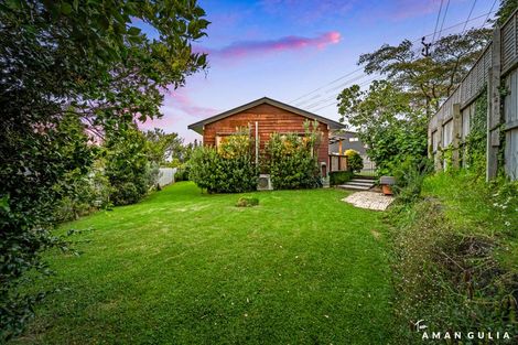 Photo of property in 2/30 Seymour Road, Sunnyvale, Auckland, 0612