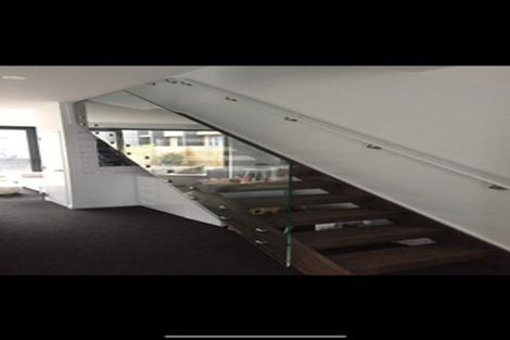 Photo of property in 2/20 Trent Street, Island Bay, Wellington, 6023