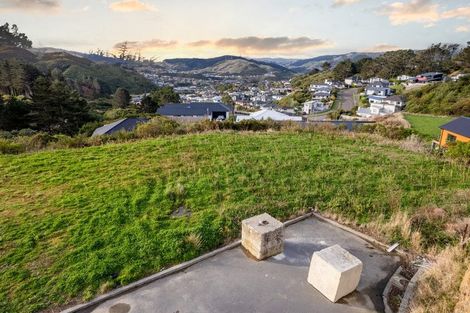 Photo of property in 22 Prestbury Grove, Churton Park, Wellington, 6037