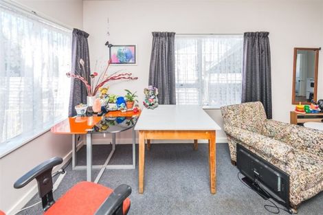 Photo of property in 143 Cornfoot Street, Castlecliff, Whanganui, 4501