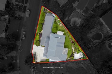 Photo of property in 4 Bacot Place, Howick, Auckland, 2014