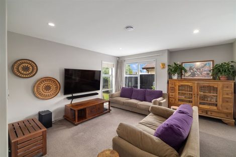 Photo of property in 64 Metehau Street, Marshland, Christchurch, 8083