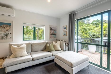 Photo of property in 12 Okoka Road, Omiha, Waiheke Island, 1081