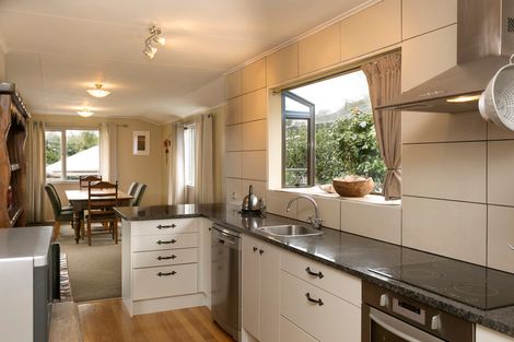 Photo of property in 23 Te Hatepe Avenue, Taupo, 3330