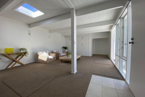 Photo of property in 3/252 Hurstmere Road, Takapuna, Auckland, 0622