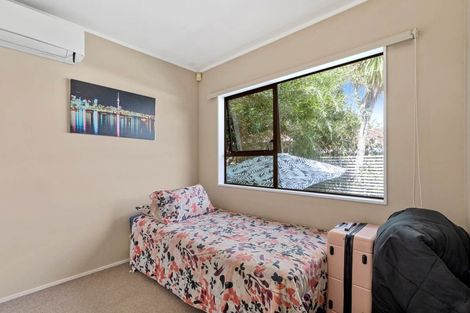 Photo of property in 1/111 Spinella Drive, Bayview, Auckland, 0629