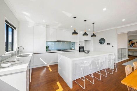 Photo of property in 41 Compass Way, Half Moon Bay, Auckland, 2012