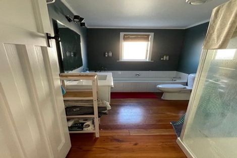 Photo of property in 24 Amaru Road, One Tree Hill, Auckland, 1061