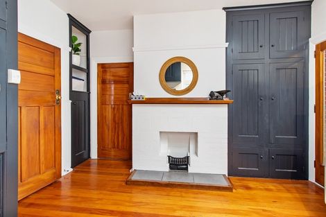 Photo of property in 217 North Street, West End, Timaru, 7910