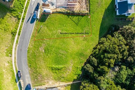 Photo of property in 3 Starlight Place, Langs Beach, 0582