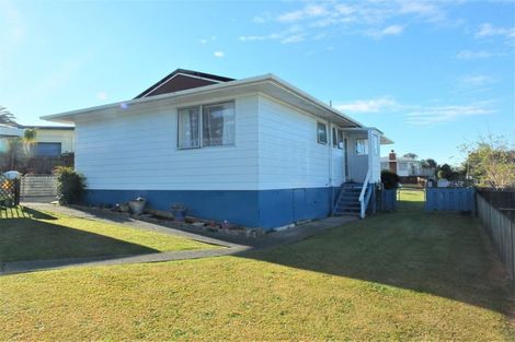 Photo of property in 3 Leonard Place, Onerahi, Whangarei, 0110