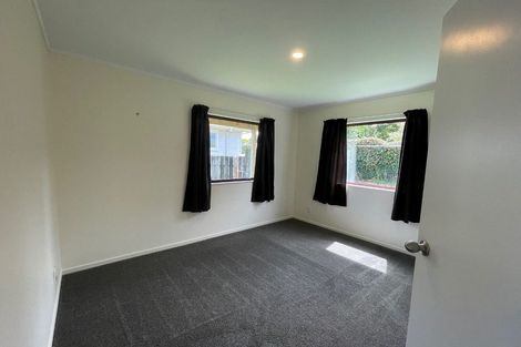 Photo of property in 65 Hobart Crescent, Wattle Downs, Auckland, 2103