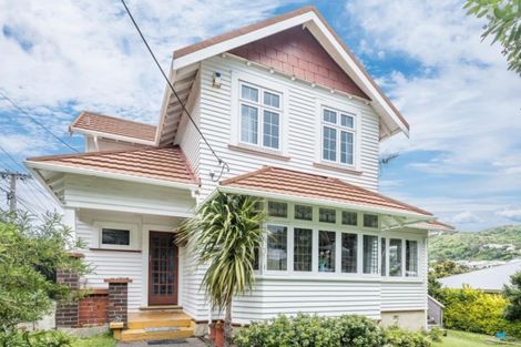 Photo of property in 17 Tamar Street, Island Bay, Wellington, 6023