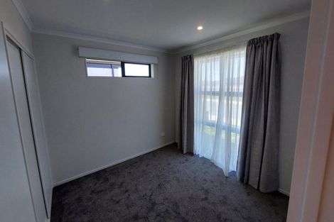 Photo of property in 43 Crossley Avenue, Woodend, 7610