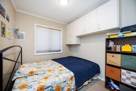 Photo of property in 18 Thomson Street, West End, Palmerston North, 4412