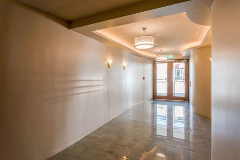 Photo of property in 303/3 Roxburgh Street, Mount Victoria, Wellington, 6011