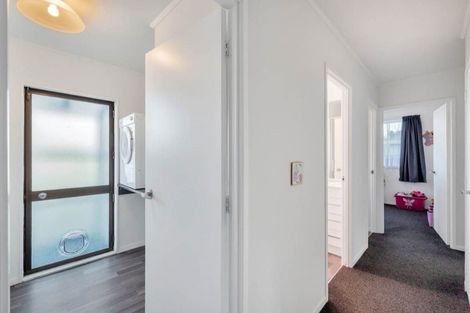 Photo of property in 206 Solar Road, Glen Eden, Auckland, 0602