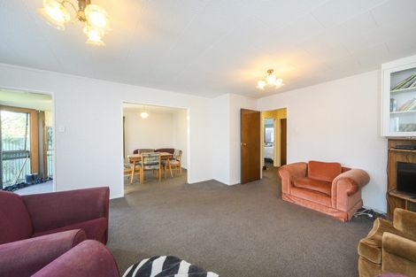 Photo of property in 1 Burfield Place, Awapuni, Palmerston North, 4412