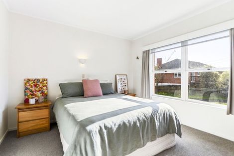 Photo of property in 3/51 College Road, Northcote, Auckland, 0627