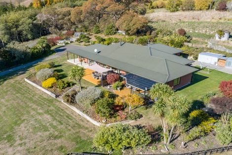 Photo of property in 252 Masterton Stronvar Road, Te Ore Ore, Masterton, 5890