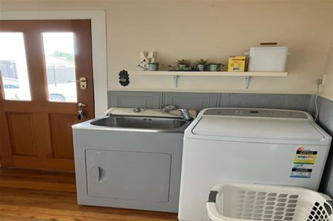 Photo of property in 62 Chaucer Street, Milton, 9220